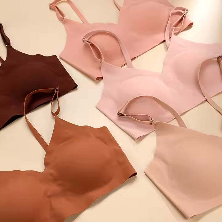 Cheekee soft seam less bra