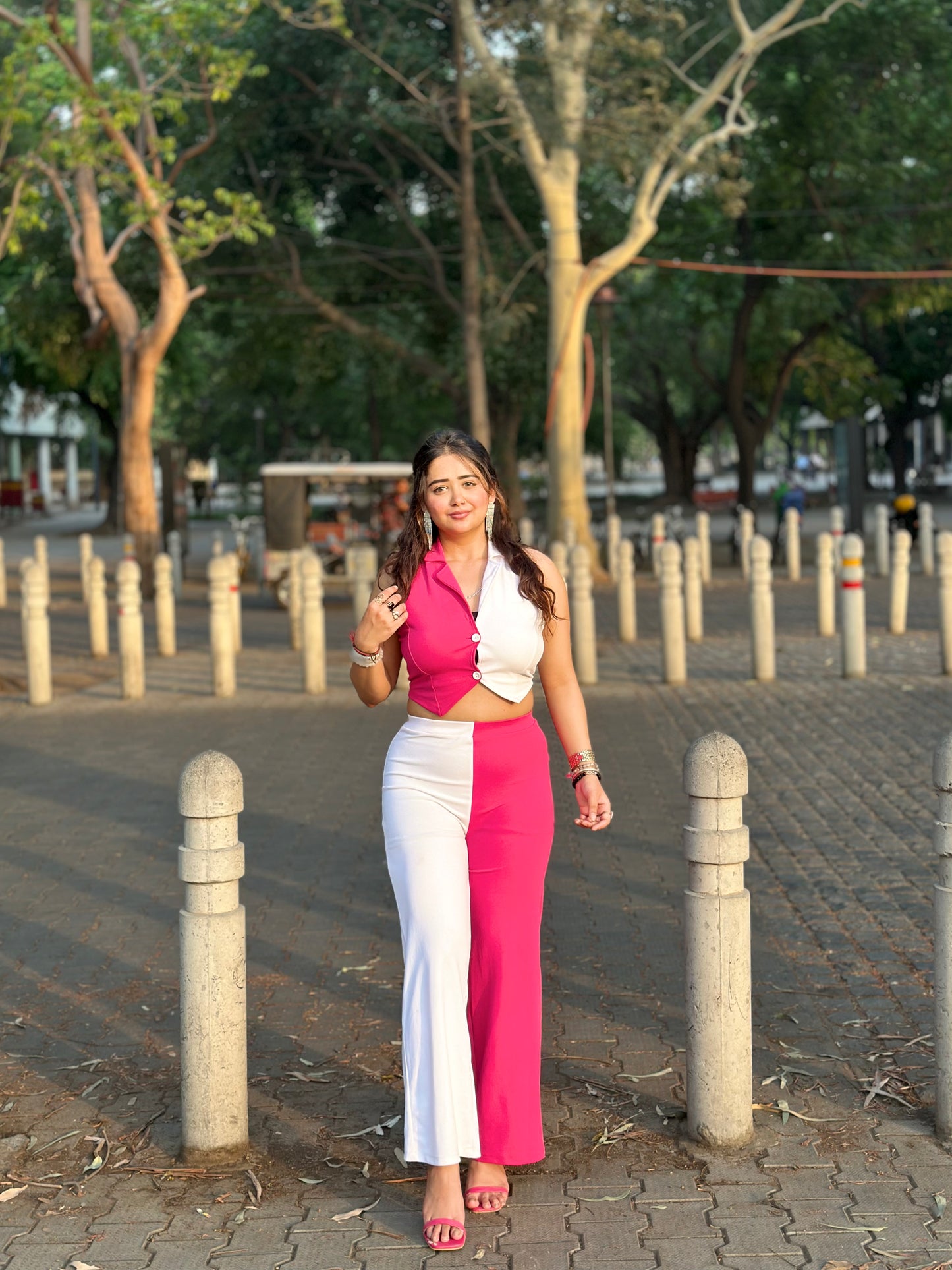 Chic Contrast Co-ord Set โ Bold & Beautiful ๐โจ